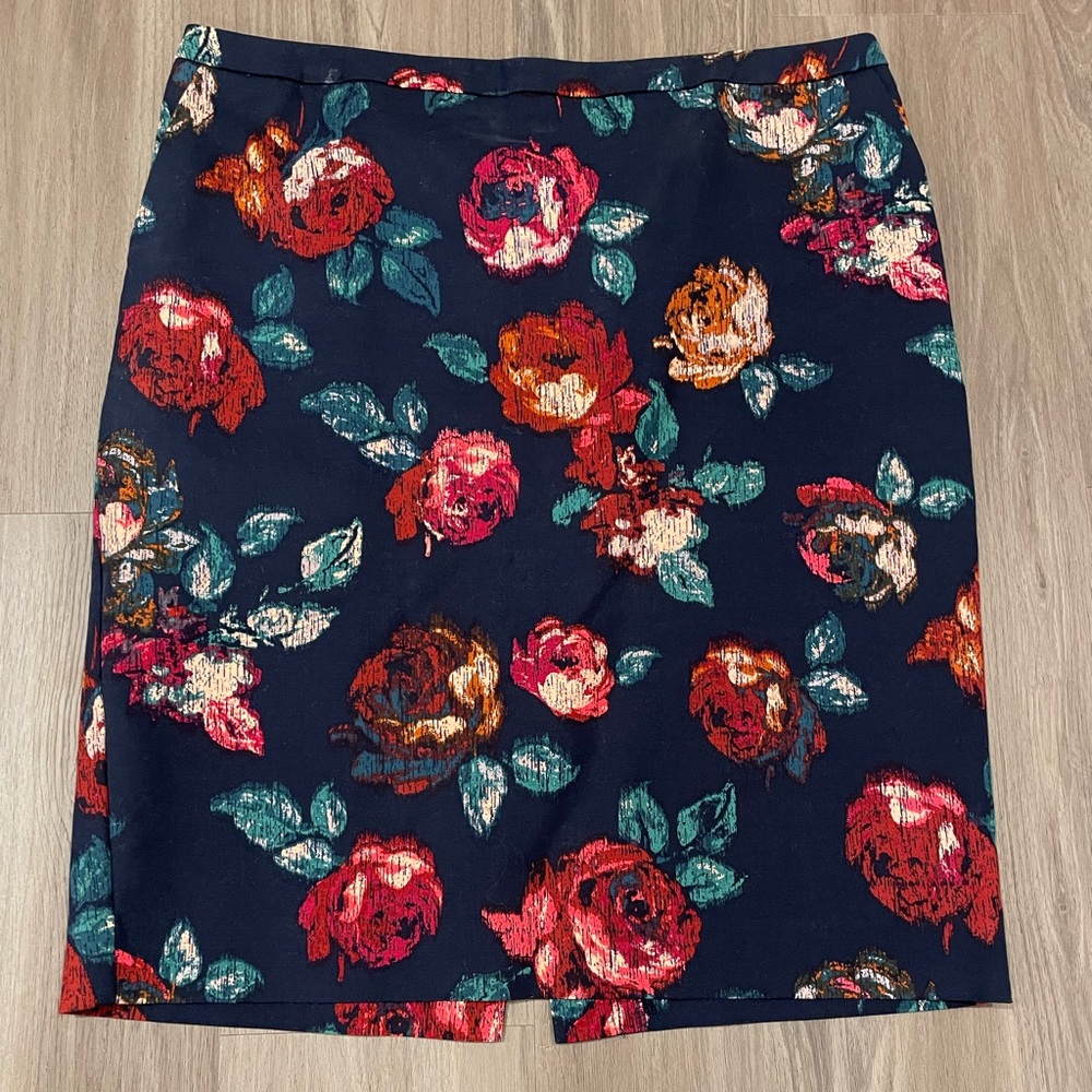 Women’s Merona Navy Red Abstract Pencil Skirt - Size 16
